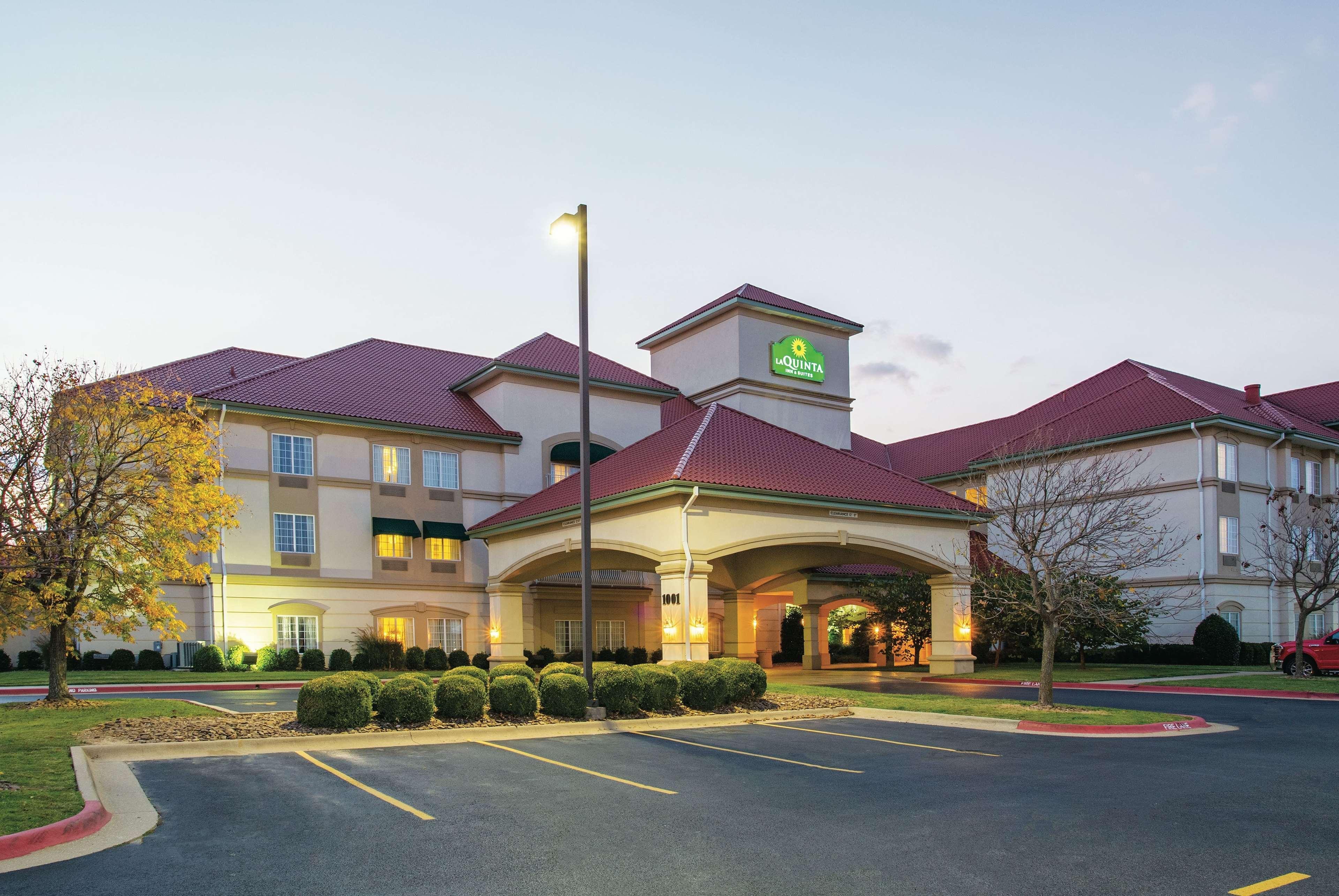 La Quinta By Wyndham Bentonville Exterior foto