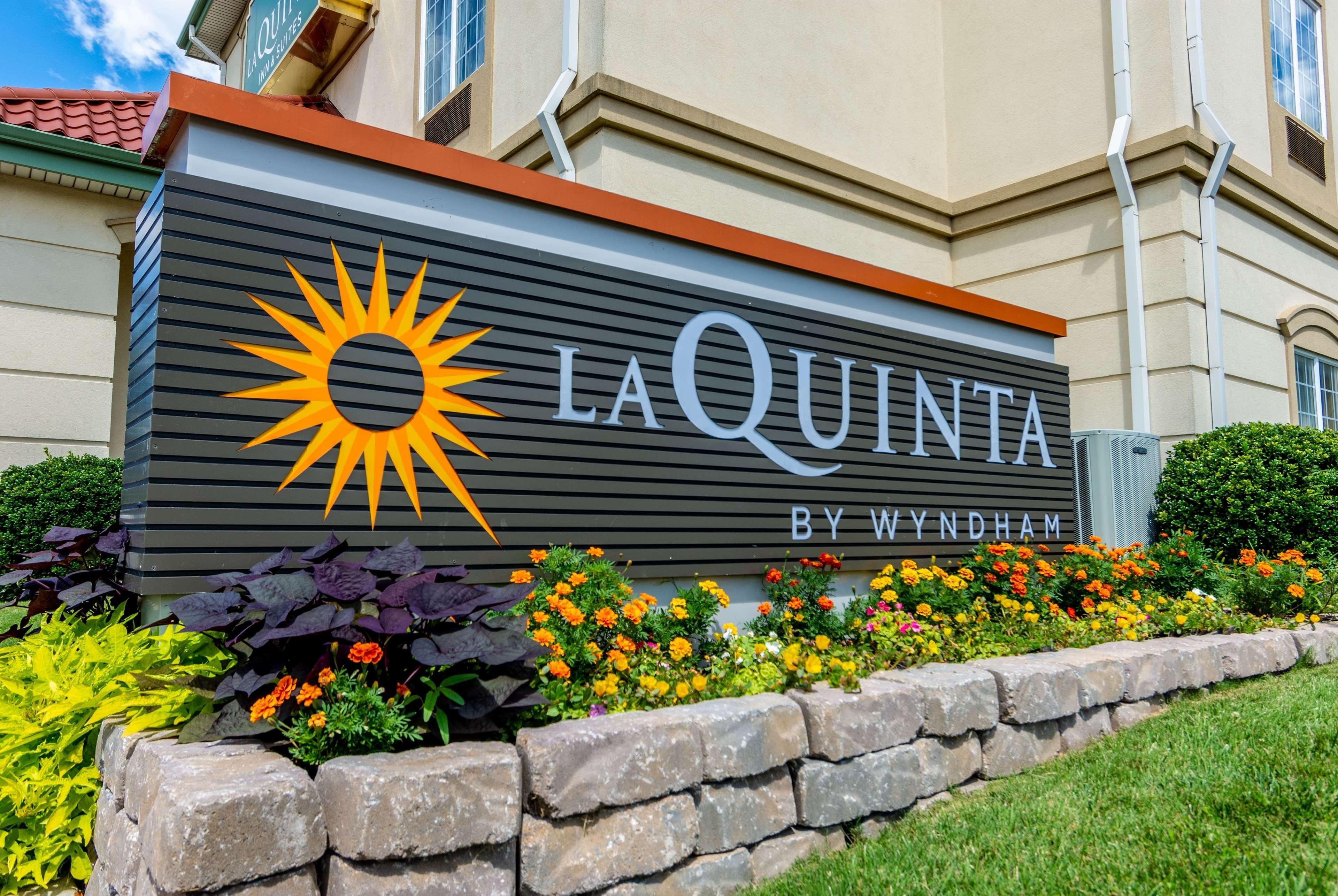 La Quinta By Wyndham Bentonville Exterior foto